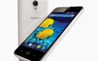 Karbonn S15 smartphone priced Rs.3,830 (3G, 4-Inch, 1.2GHz, 3.2MP & more) 2